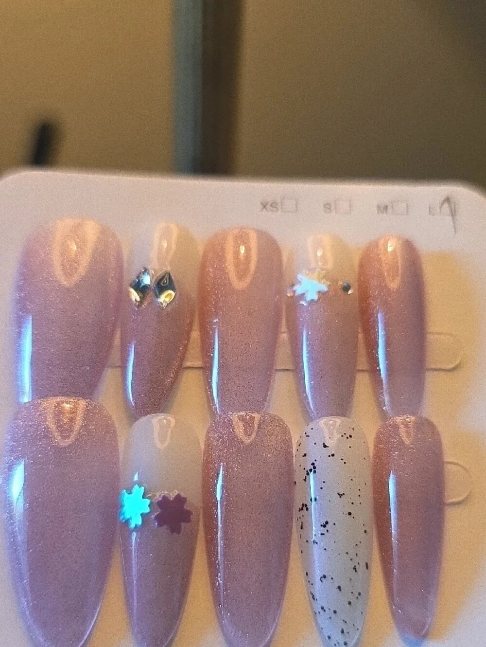 Elegant Pink Sparkle Press-On Nail Set with White Accent Size Large